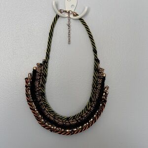 Chic Black and Gold Necklace